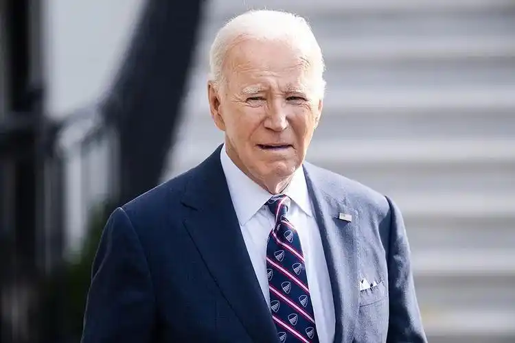 警惕！电子烟正对青少年健康发起“隐形攻击”